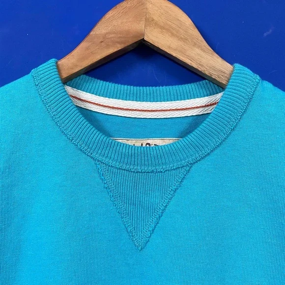 HOLISTER AUTHENTIC SKY BLUE CREW NECK T-SHIRT FOR MEN’S & WOMEN’S - Picture 4 of 6